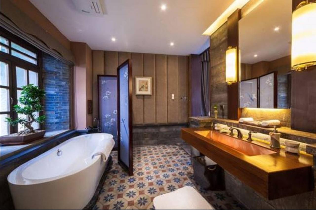 Silver Chest Boutique Hotel Kunming Exterior foto